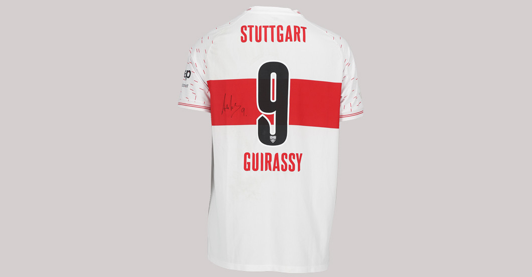 Getragenes Pokaltrikot Von Vfb Star Guirassy