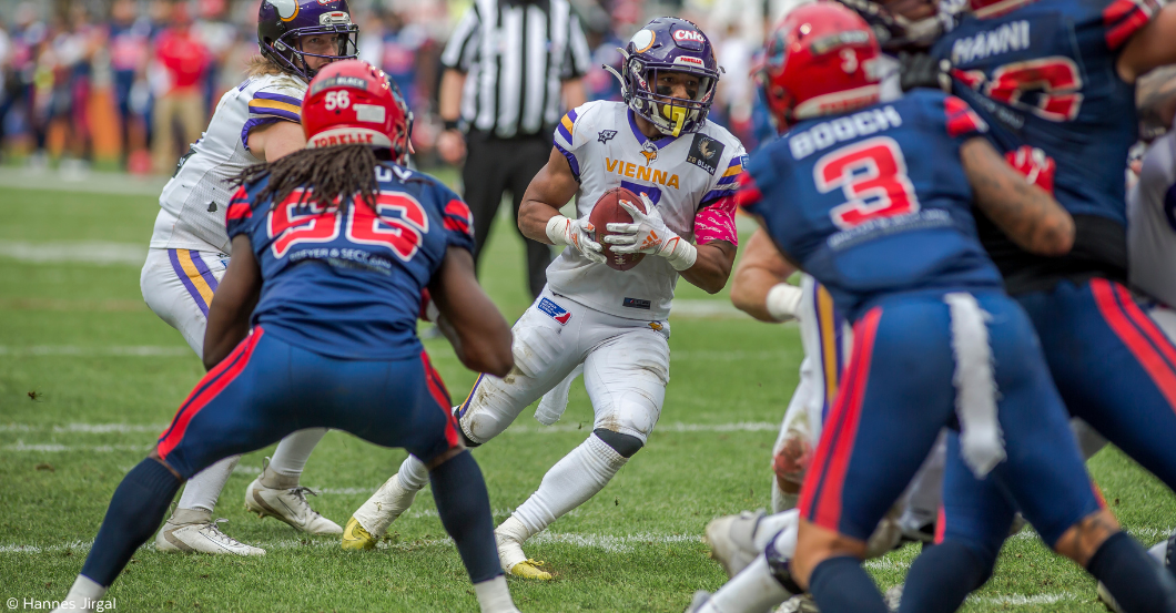 Die Football-Stars der Vienna Vikings als VIP anfeuern & Trikot