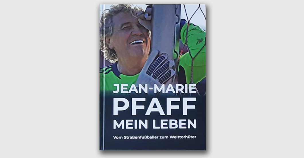 FC Bayern-Legende Jean-Marie Pfaff Stiftet Signiertes Buchpaket