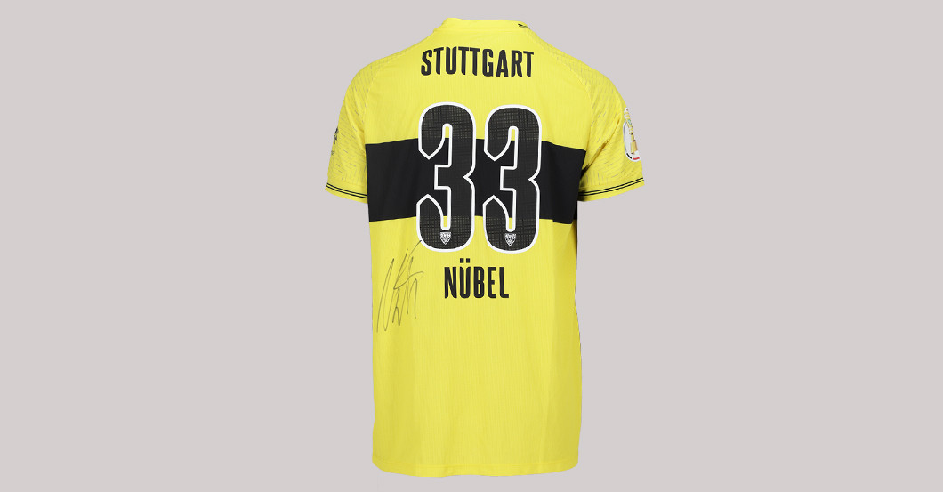 Getragenes Pokaltrikot Von VfB-Keeper Nübel