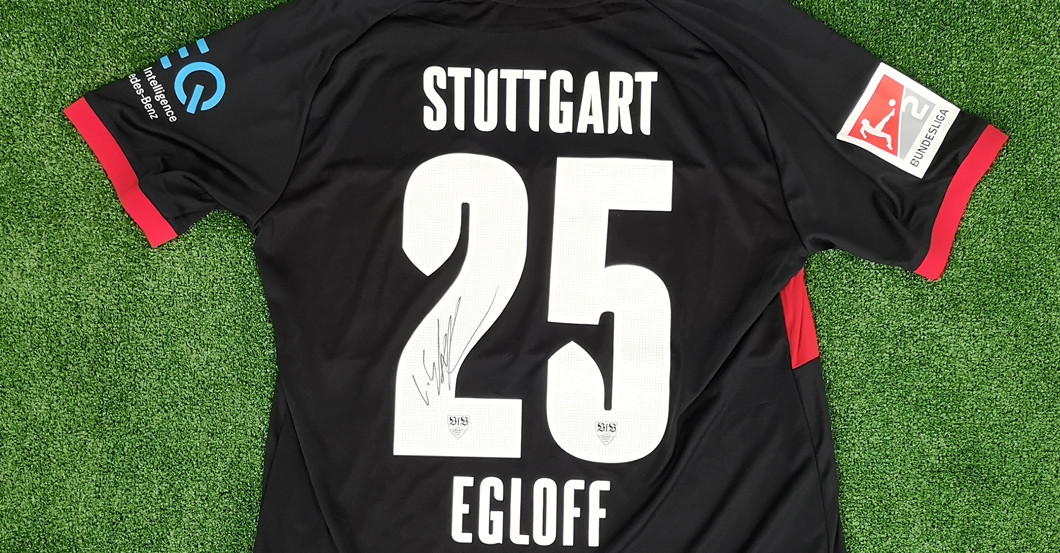 Nach Aufstieg Vfb Stuttgart Danke Sondertrikot Von Egloff